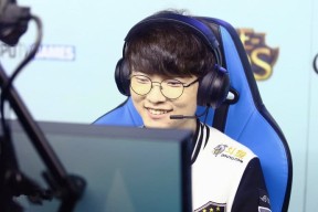 PG游戏-Faker新星逆转表现惊艳，澳大利亚队未来可期！的简单介绍