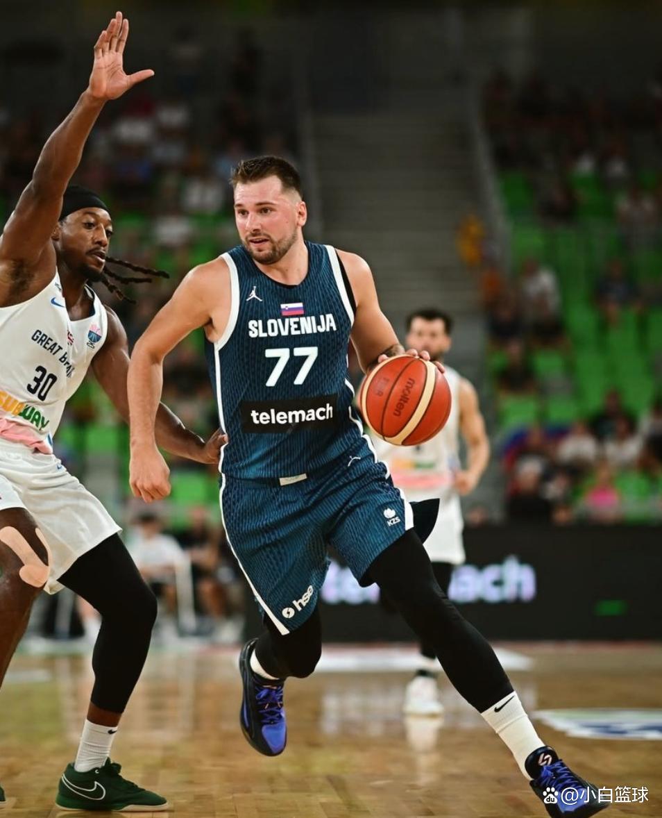 东契奇遭严防无碍拆解防守 关键球金鸡独立羞辱kd 东契奇遭严防无碍拆解防守 关键球金鸡独立羞辱kd